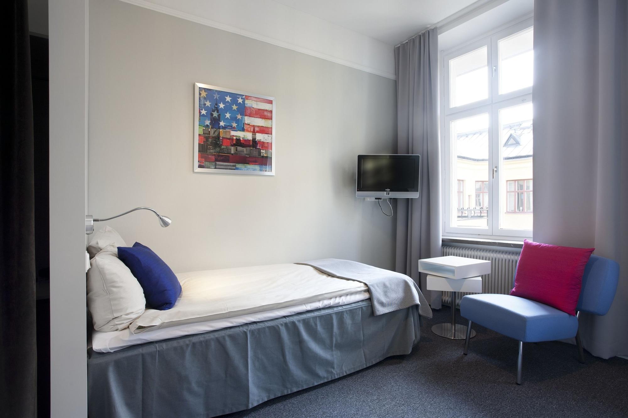 Hotel Oerebro Экстерьер фото