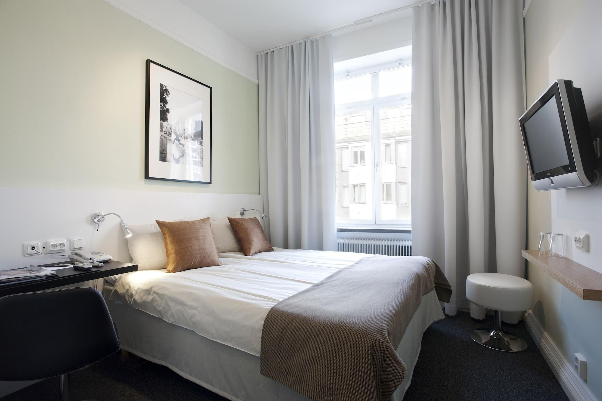 Hotel Oerebro Экстерьер фото